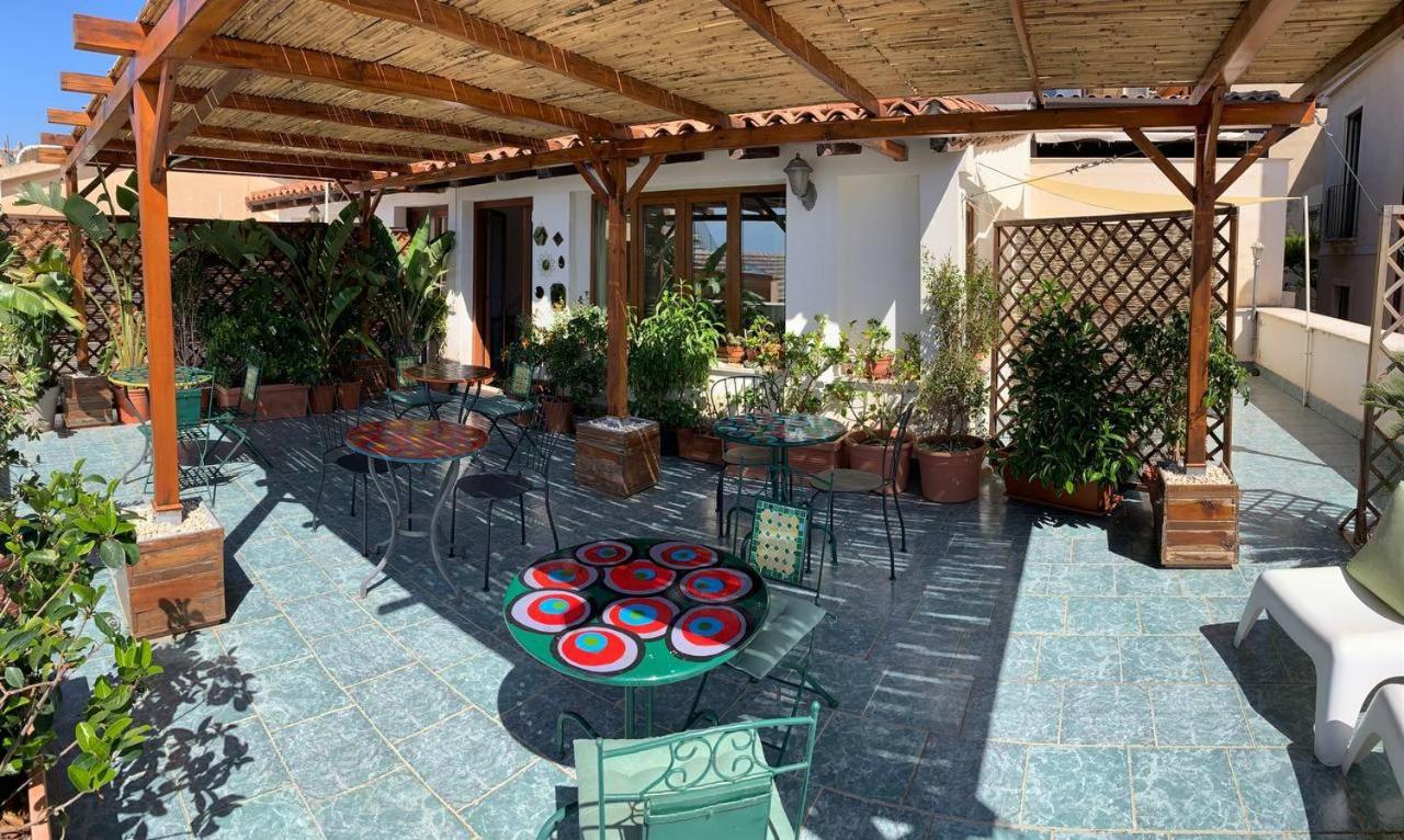 Guest House Le Sibille Таорміна Екстер'єр фото